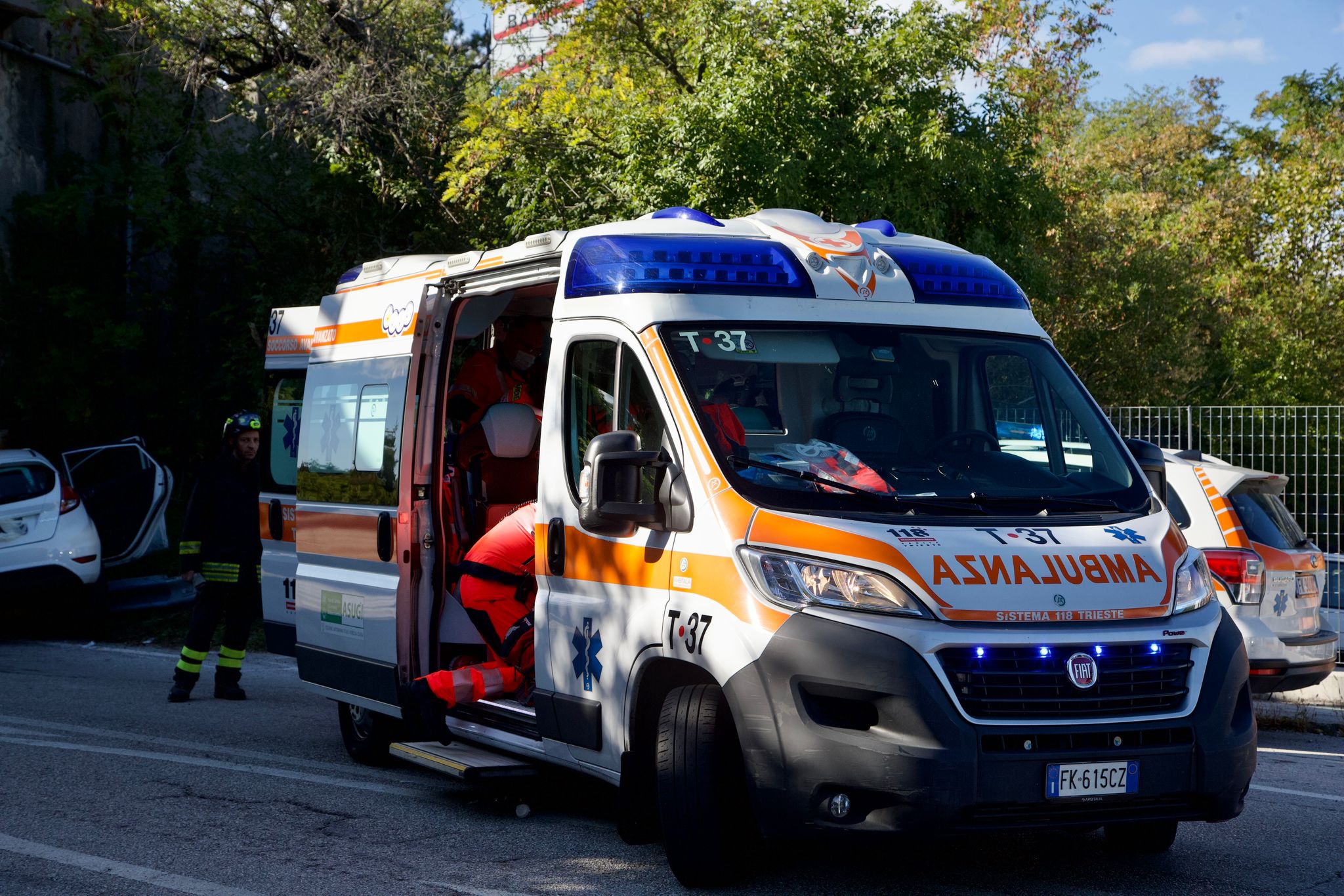 Incidente in autostrada A4, scontro auto e furgone: due feriti a Villesse